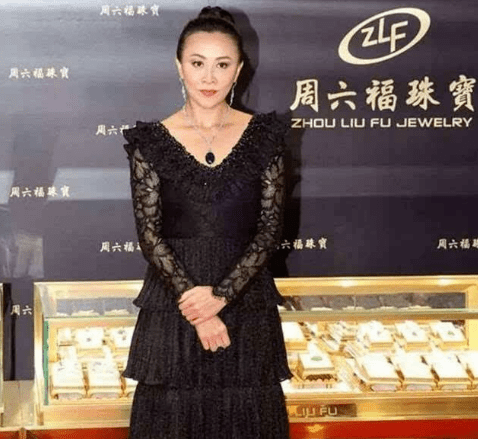 周大福|又一“大忽悠”A股梦碎，曾编造300年世家谎言