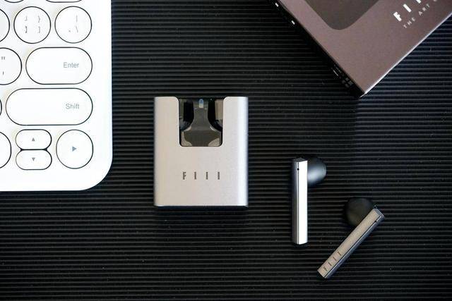 测评盘点|FIIL CC2真无线蓝牙耳机评测：价格低，样式美，音质好