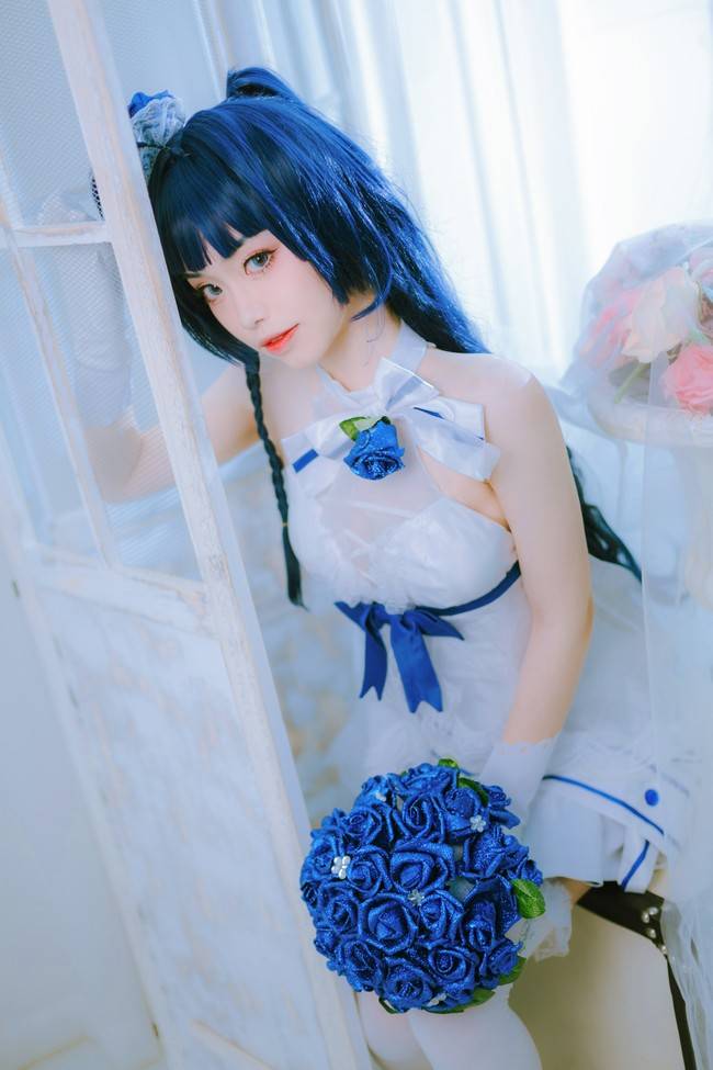 cos:崩坏3芽衣纯净永恒cos正片