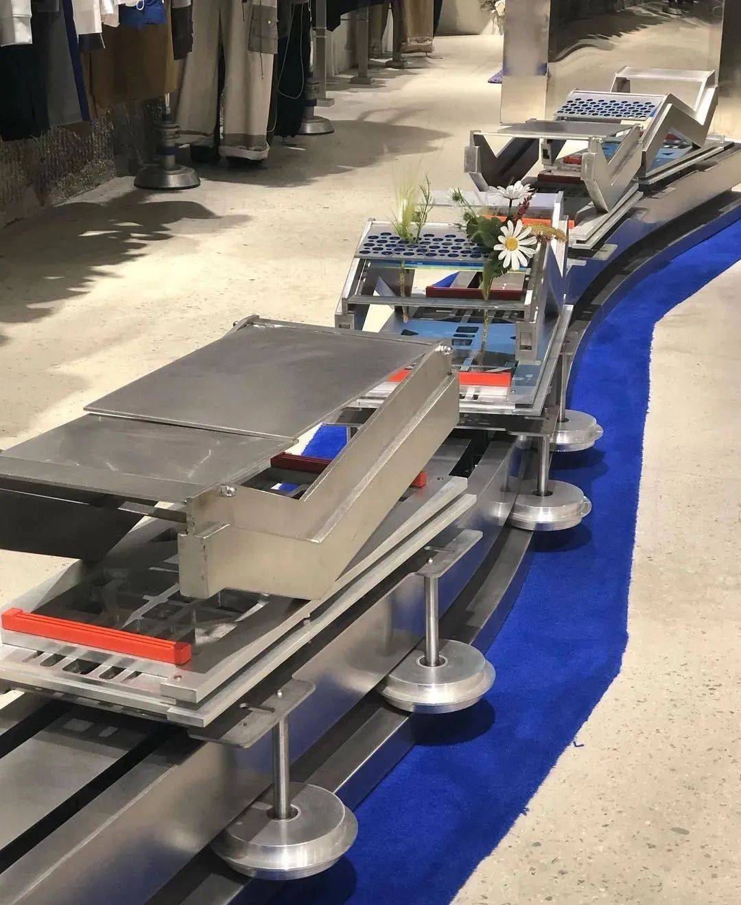 克莱因|Iphone12 蓝 色 “ 丑 ” 的 真 相 竟 然 是 ...