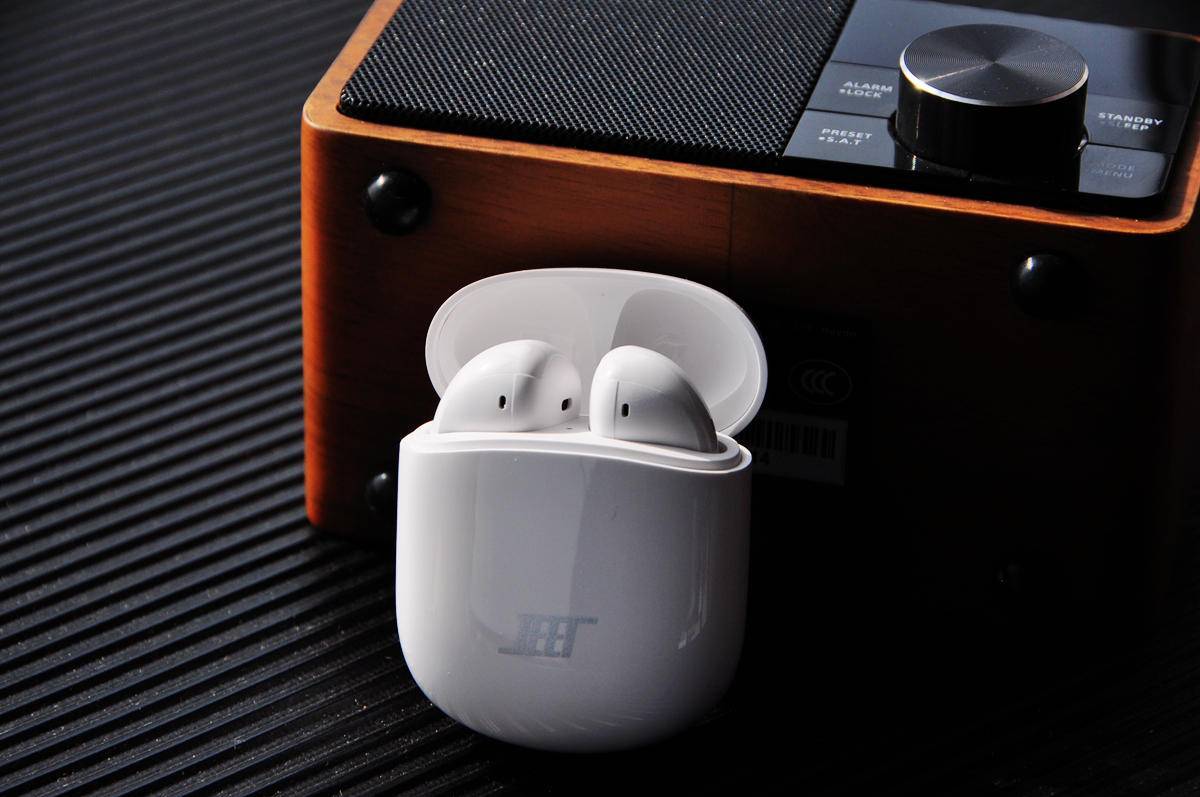 JEET ONE，值得双十一购入的半入耳式真无线耳机