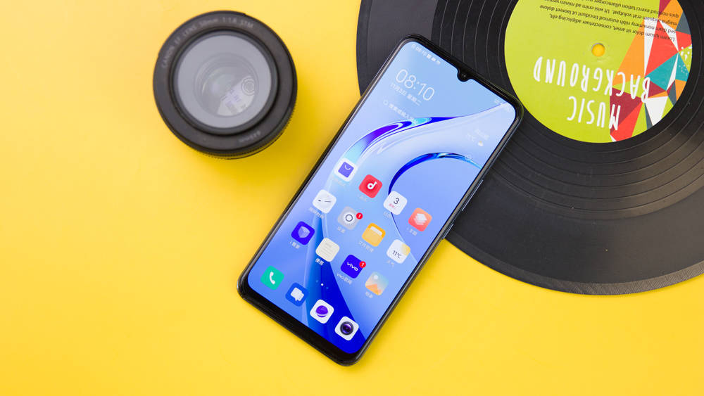 5g手机多少钱一部vivo 6843720e8b3a41b19e355a0c115bb34a.jpeg