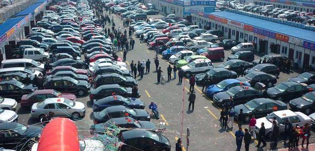 交易|汽车之家加码天天拍车，万亿二手车市场洗牌