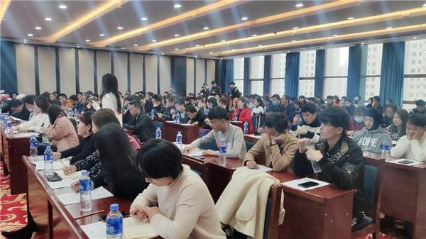厦门电商企业赴临开展直播电商培训 助力脱贫攻
