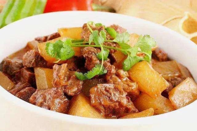 如何把牛肉炖碎 0486c337917b4879b206816f0274a236.jpeg