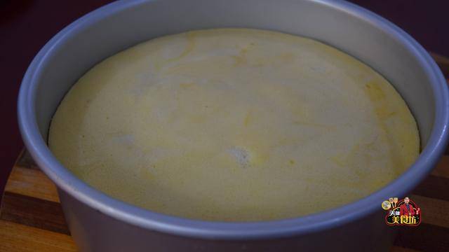 蛋糕胚的做法家庭做法简单 145b5925de7640baa2c27ac251646152.jpeg