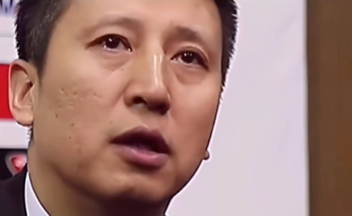 原创首钢脱衣认怂!师徒战老叔惨败,痛哭流泪,大王领衔最失望球员