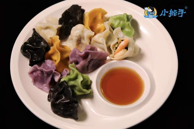 一没生意就怪客流少，这家店用6个改变，营业额