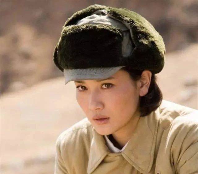 侯勇隐藏了8年的前妻,原来是大家的老熟人,今41岁仍是