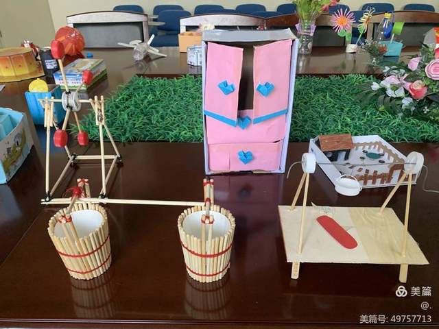 巧手童心,变废为宝—薛岗小学创意手工小制作活动