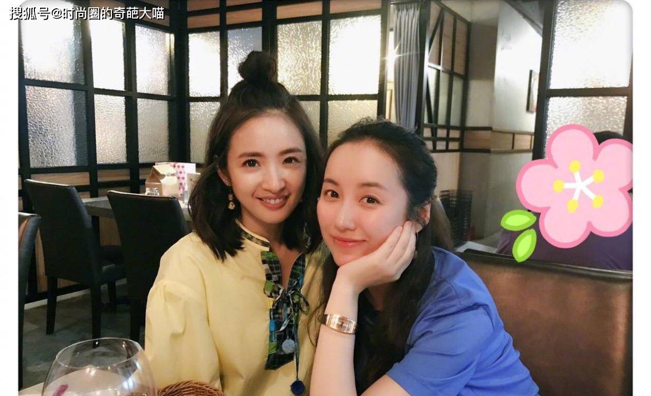 上镜|长发难打理又毛躁？学会俏皮半扎发，脸型变小巧还十足上镜