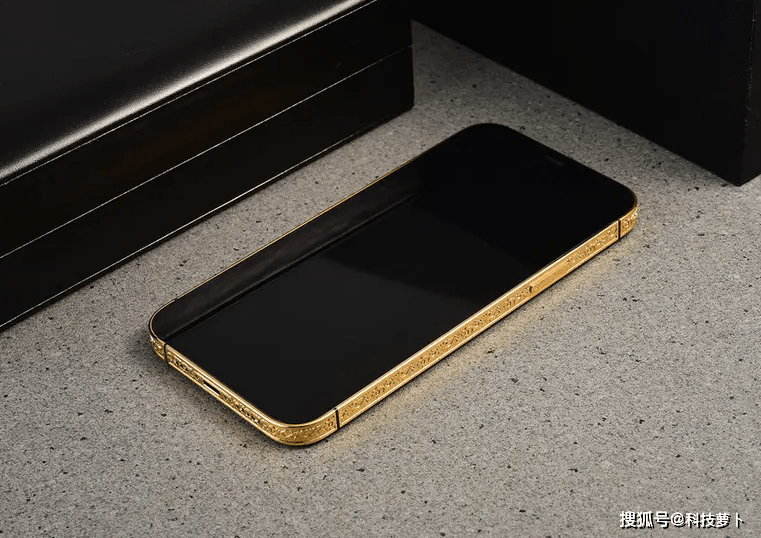黄金镶钻极致奢华高定限量版iphone12max上市一问价格我惊了