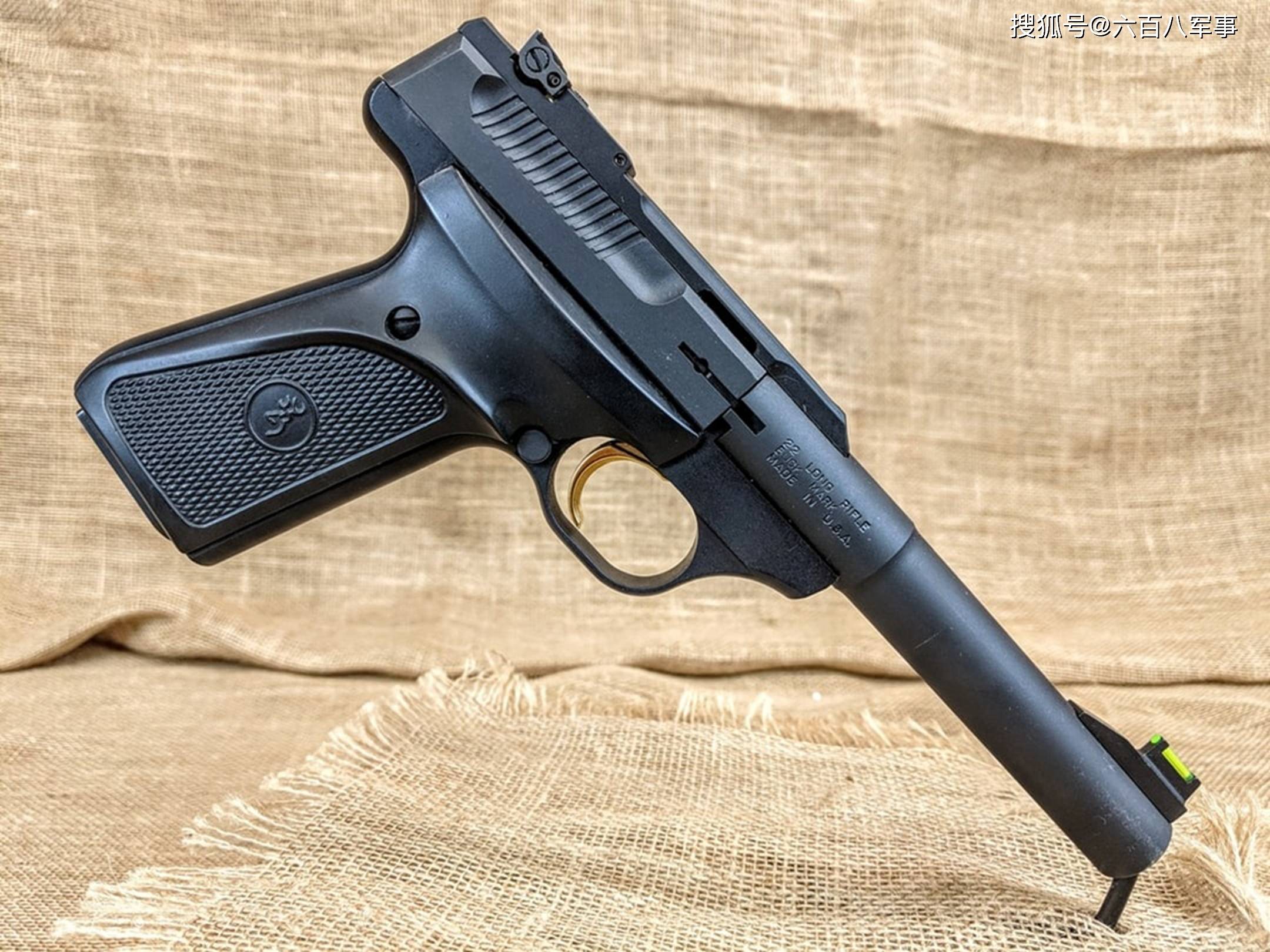 browning buckmark 22lr轻武器欣赏系列,继续近距离赏枪,喜欢就收藏