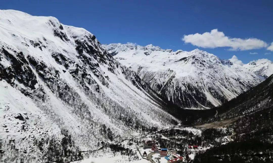 西藏墨脱冬天的雪景和雅江晨雾原来是这样的美景