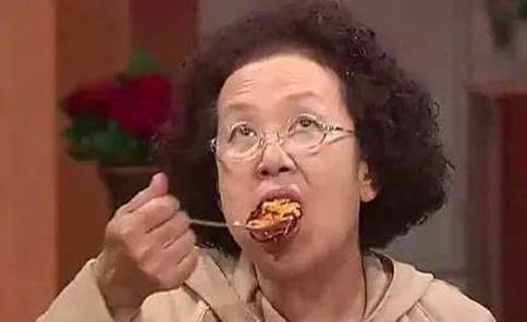 “米乐m6官网登录入口”
韩国大妈的哭诉：汉服是你们的就算了 就连泡菜都要说是你们的？