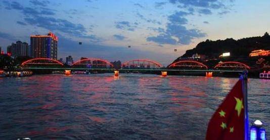 龙海市经济总量大_龙海市地图(3)