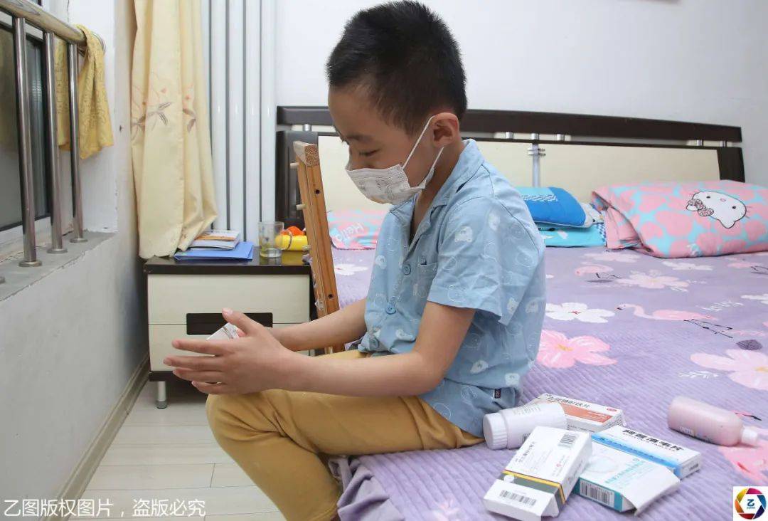 魏闻岐|医生对其母亲和外婆抽血化验，结果全家傻眼男孩总是莫名流鼻血