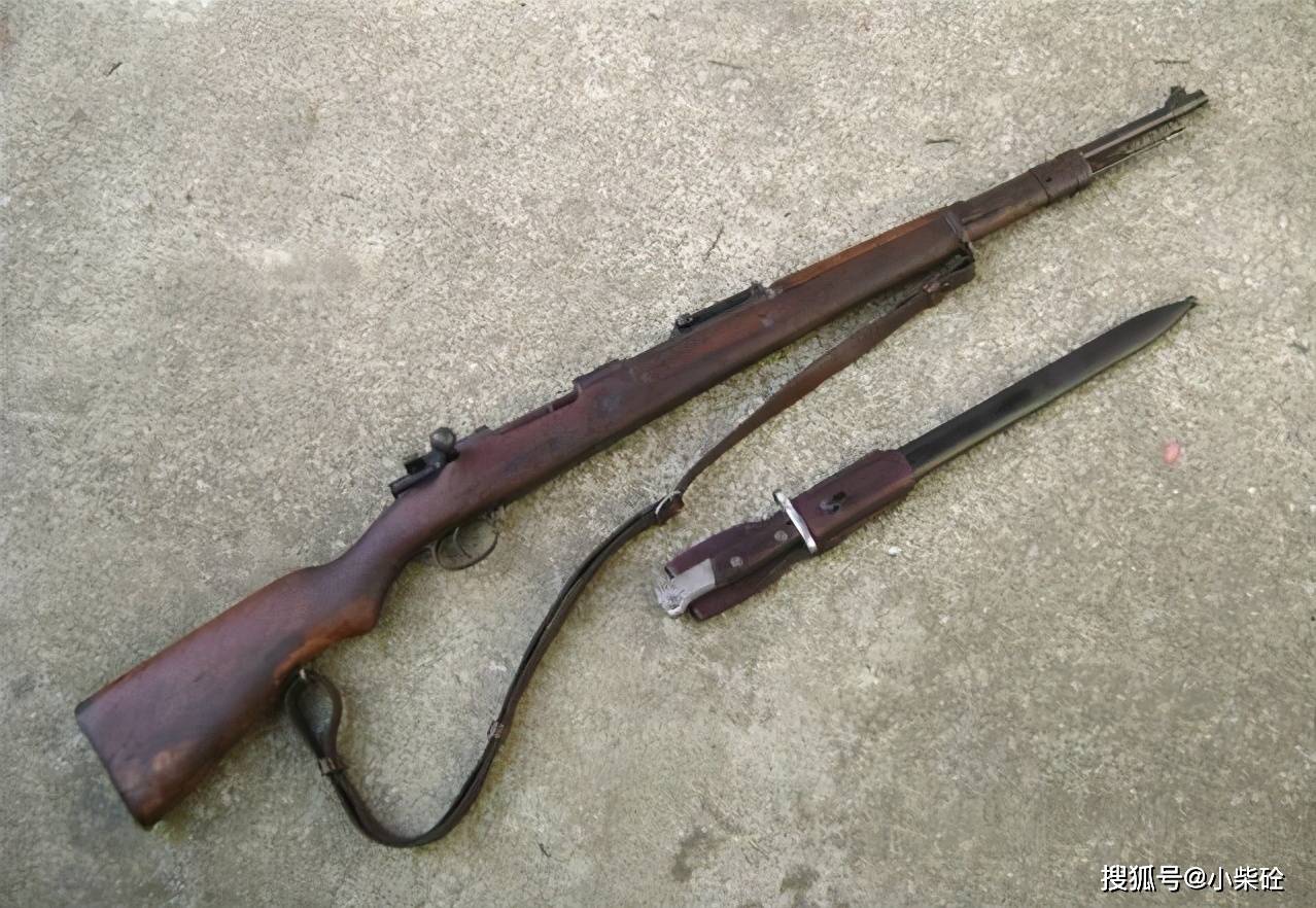 它是中国在抗战时期的主要国产枪械之一,别名为"中正式步枪",该枪