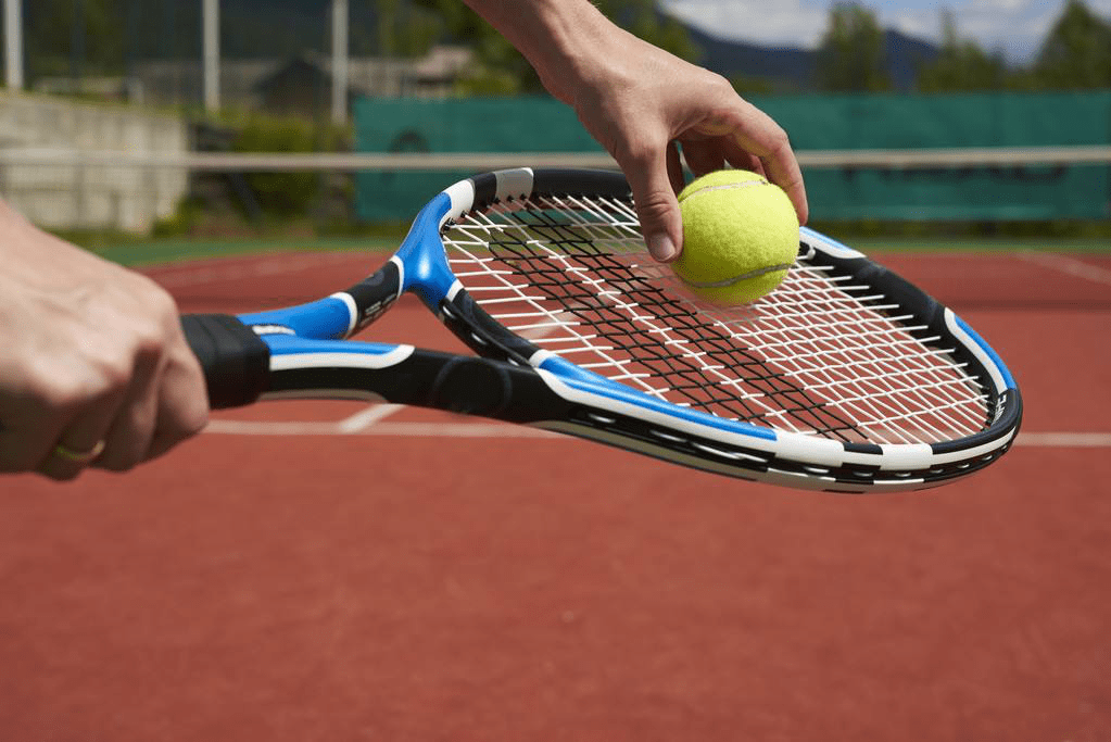 网球如何才能打好反手球,怎样才能达到高效率练习效果
