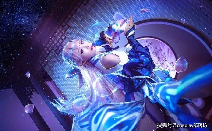 cos:貂蝉猫影幻舞,你永远猜不到面具后面的秘密_手机