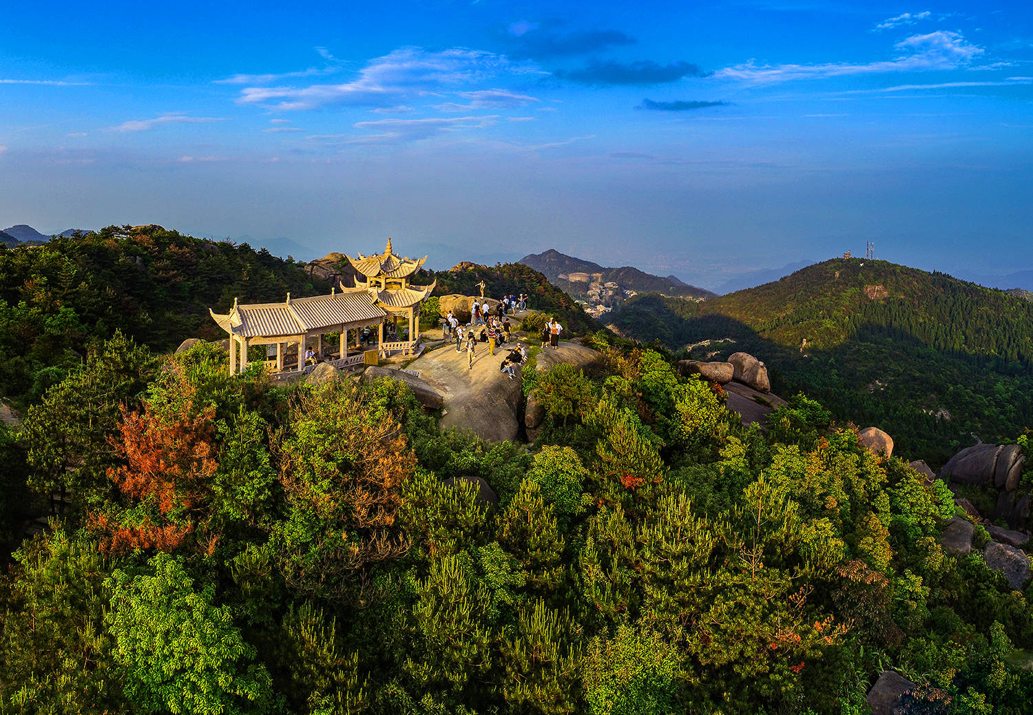 温州沿海的这座小城，山川秀美海岸线迷人，深藏于浙南的旅游胜地