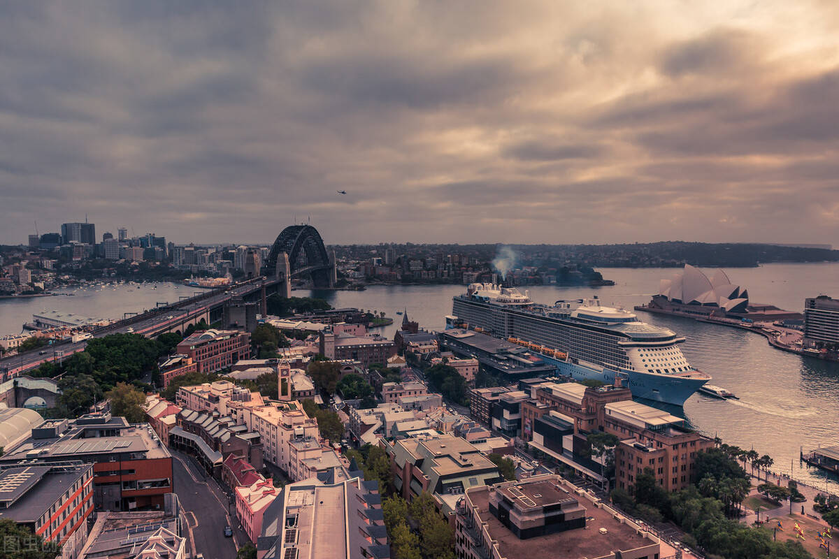 孟买gdp多还是广州gdp多_东南亚消费不是最亲民,这个国家水电燃气都免费,签证全靠运气(2)