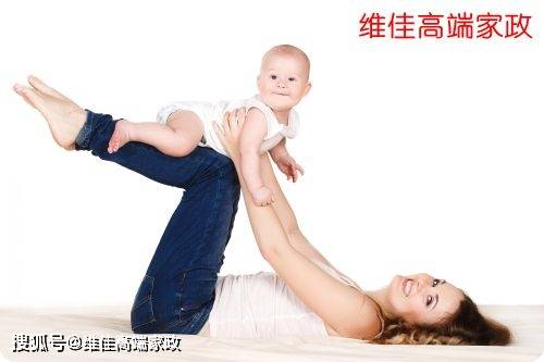 如何给新生儿洗澡完整过程 73703bf70cfb465db2c5a7127837393c.jpeg