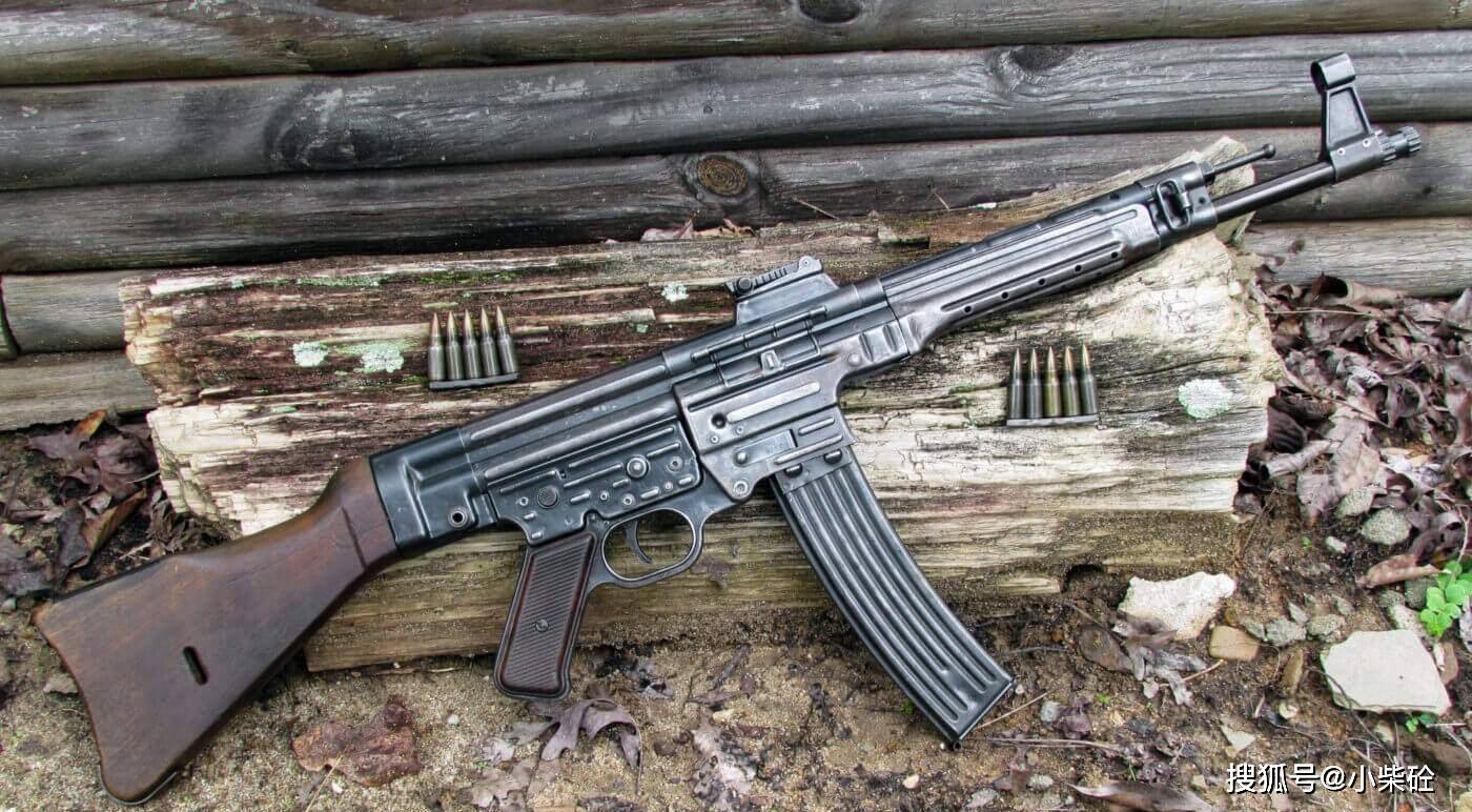 二战德军轻武器之:stg-44突击步枪