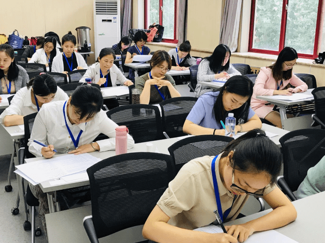 人口多教育_中国教育人口图片(3)