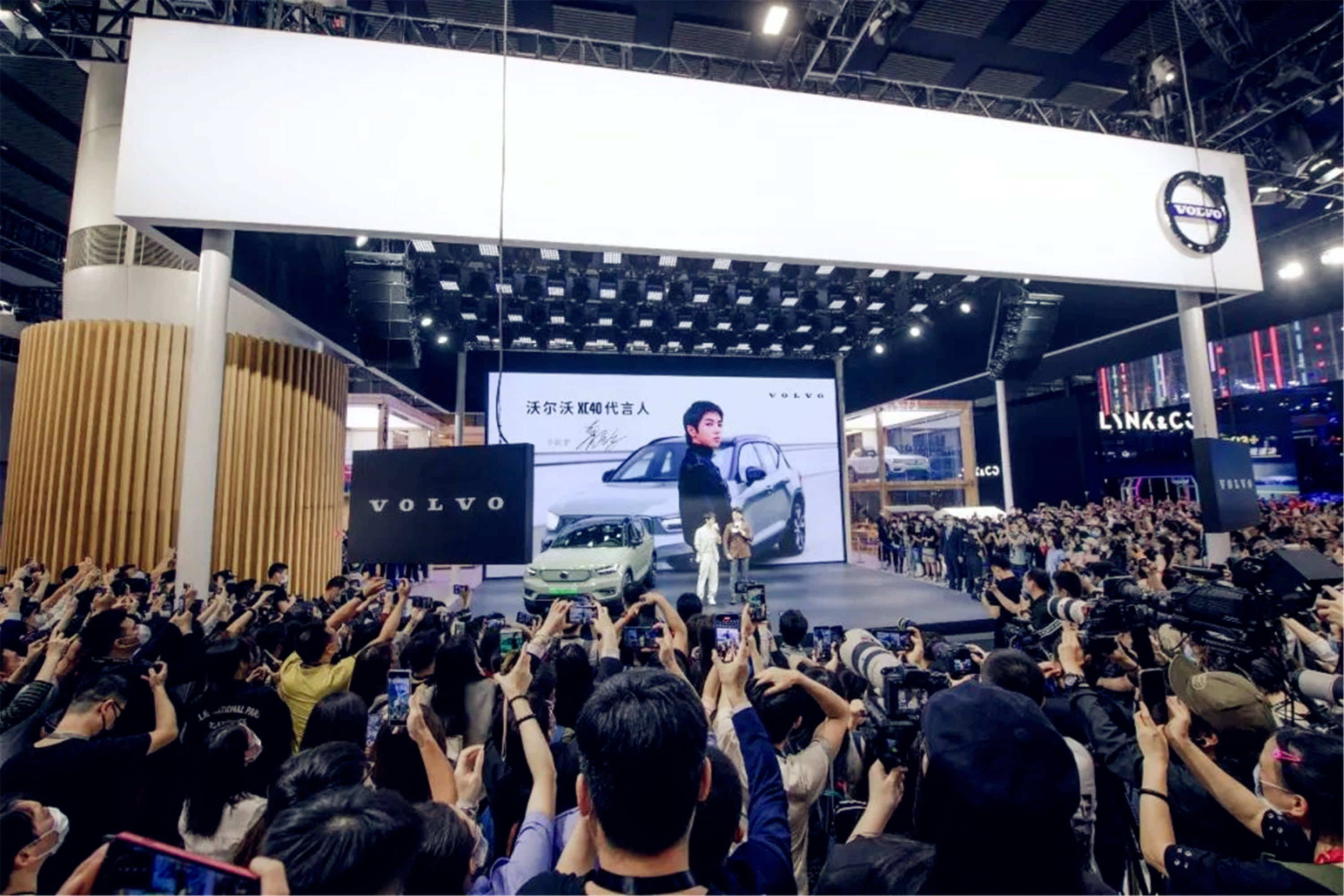 广州车展靓车如云!实力强、又智能的华系车有这2款_搜狐汽车_搜狐网