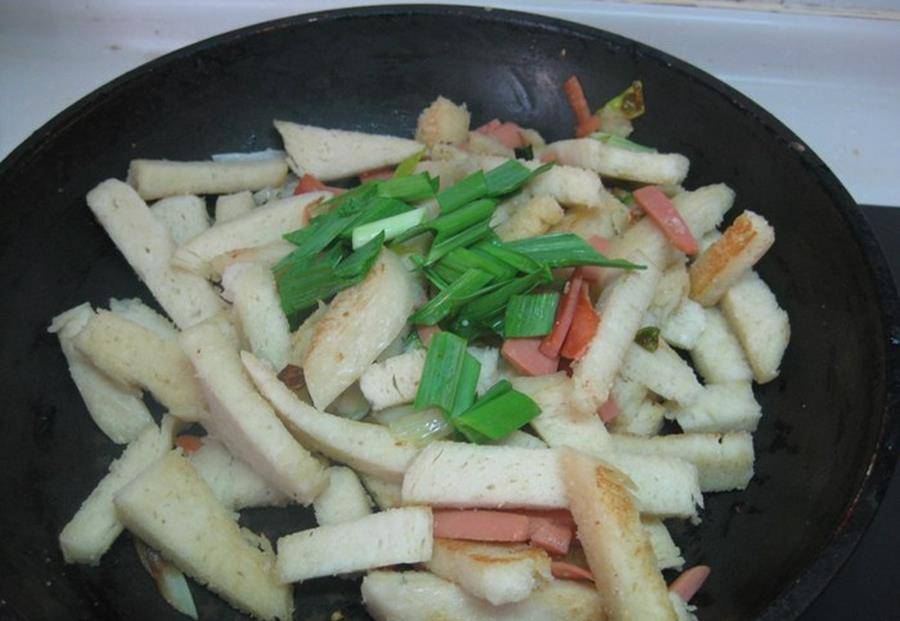 炒什么菜适合放猪油 26ad2cd1c944440cbb463bbaf0305bf1.jpeg