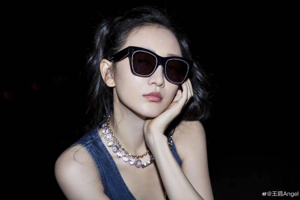 他俩分了?又牵扯到王鸥?
