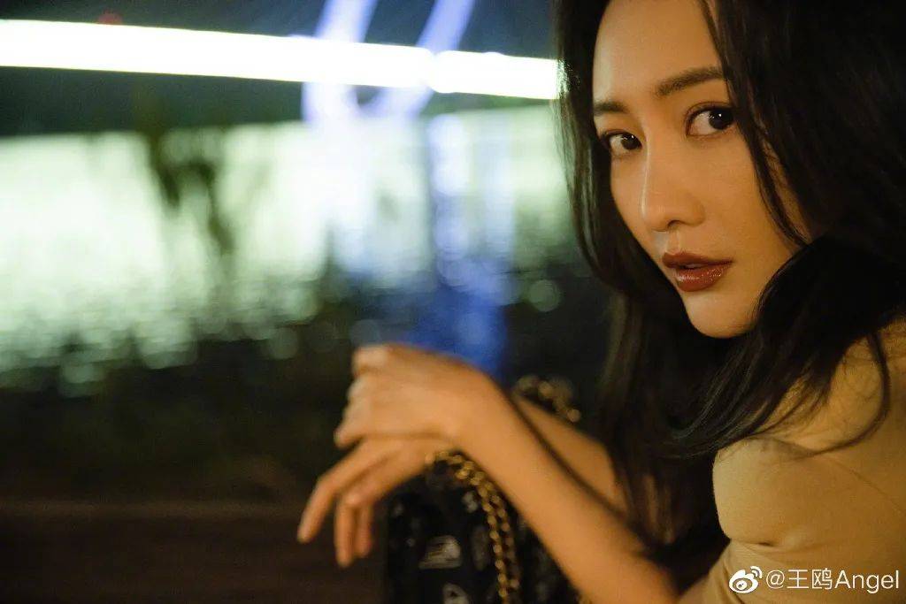 他俩分了?又牵扯到王鸥?