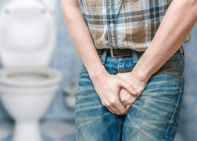 肾不好的男人,"躺下"时可能有这3个表现,希望你一个也