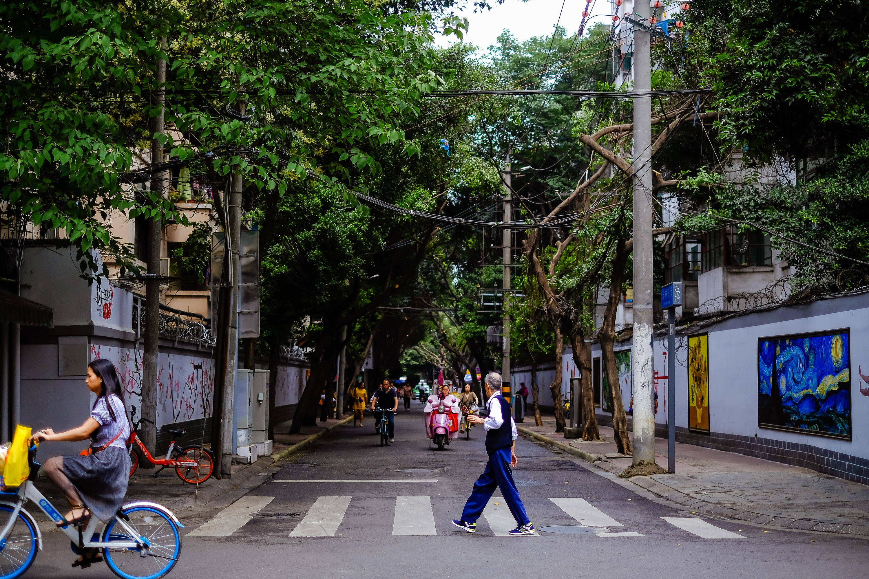 与玉林小酒馆仅一街之隔：这个菜市场，是老成都最有人情味的地方