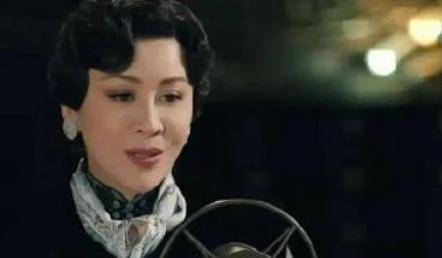 张鲁一扮嫩被嘲?40岁却硬演12岁嬴政,毫无少年