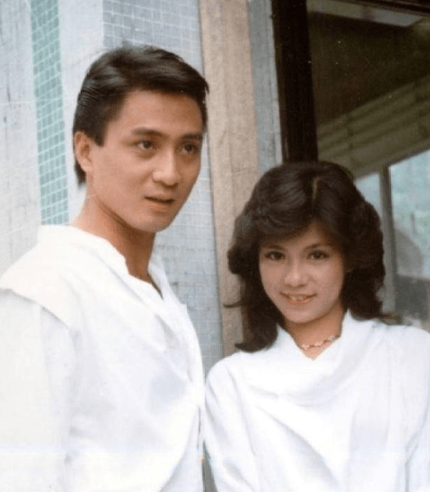 木村拓哉年轻时的颜值有多高 40d121d6301c415899b0a94b6871ba51.png