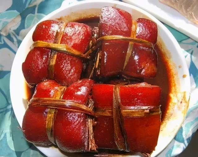 四海美食超丰富,中西式餐点大不同!