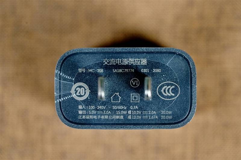 机身|6000mAh“充电宝”加持！联想乐檬K12 Pro评测：899元经典回归