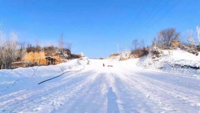 高平卧龙湾一年一度的欢乐冰雪世界,令人期待的2021年冰雪嘉年华,现已