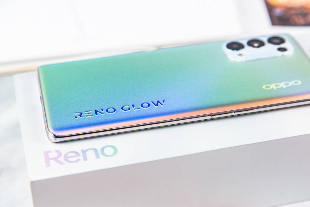 轻薄65w颜值爆表,oppo reno5 pro星河入梦图赏