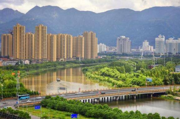 台州GDP不如嘉兴_中国地级市城市品牌榜首发,嘉兴超越一众GDP大市,位居第9(2)