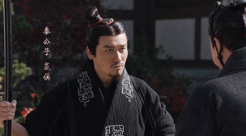 其次,自古以来,君王可以重用外戚,也可以重用宦官,甚至权臣,但是很少