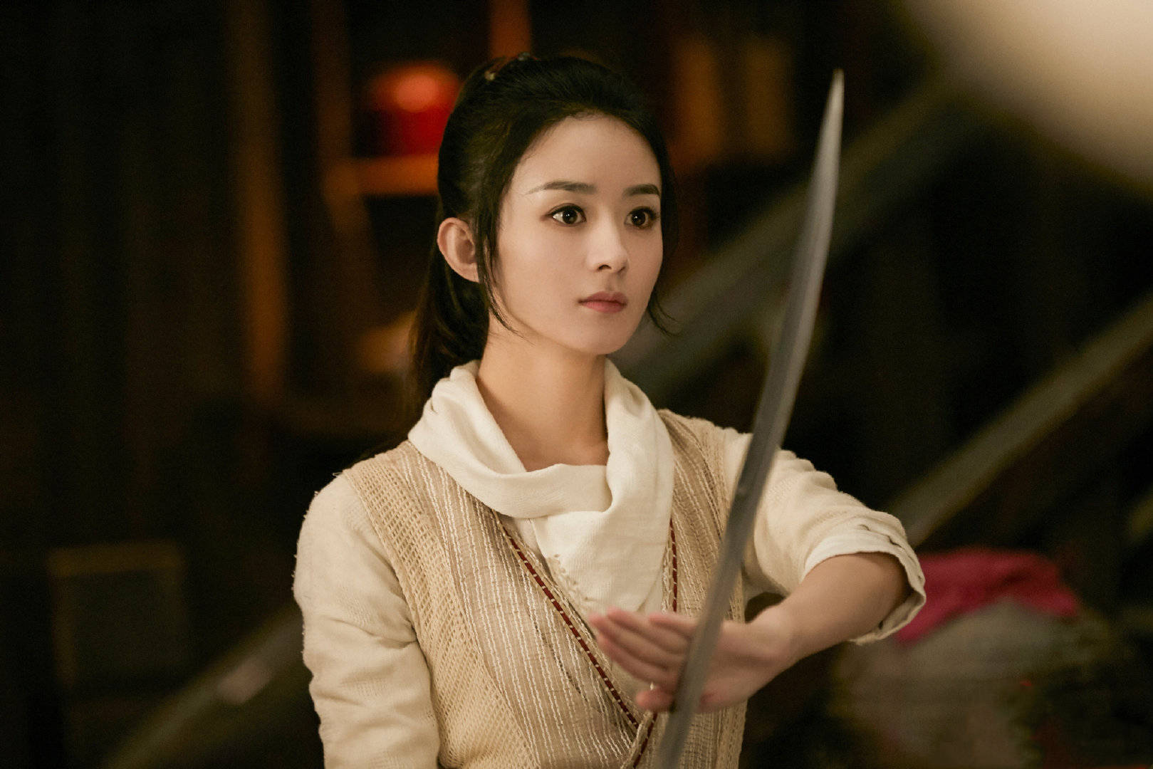 《有翡》赵丽颖尽显女侠风范，颜值演技双在线