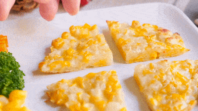 3caf7b86e684451a9d4ebd08646e9b50.gif
