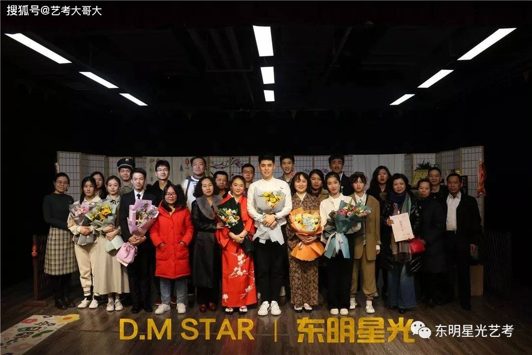 星光短剧，免费观看全集高清，点亮你的夜晚，星光短剧，免费高清全集中观，点亮你的夜晚之旅