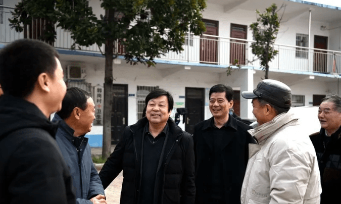 南阳市市场监管局到镇平县调研脱贫攻坚和基层市场监管所建设工作