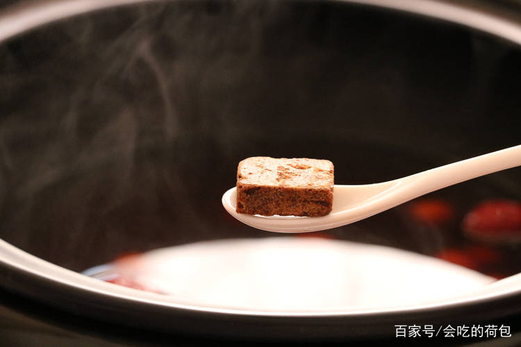 养生壶可以煮的补血食材 2367a450f1be4aef8712510321f5330c.jpeg