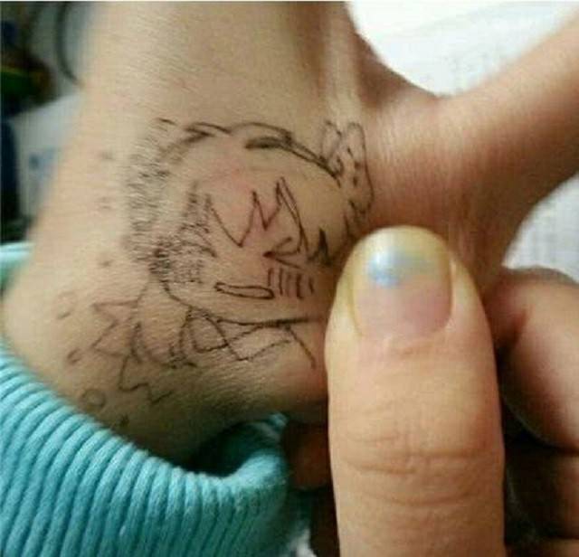 原创
爆笑GIF图:最近女友又调皮了,看我怎么捏她的脸来发泄发泄