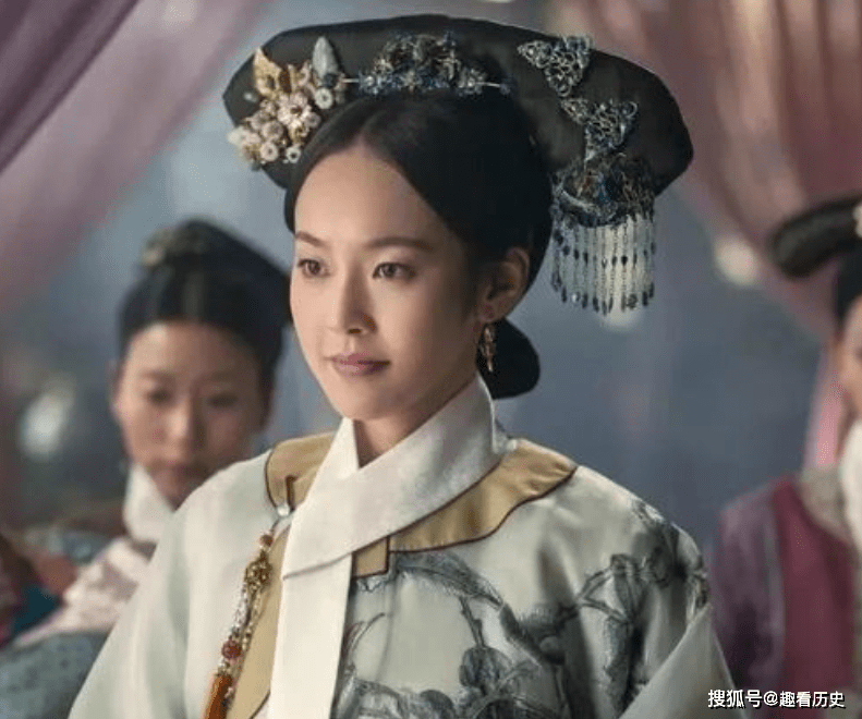 梦见自己是一位得宠的妃子，宫廷梦境的深层解析与心理寓意